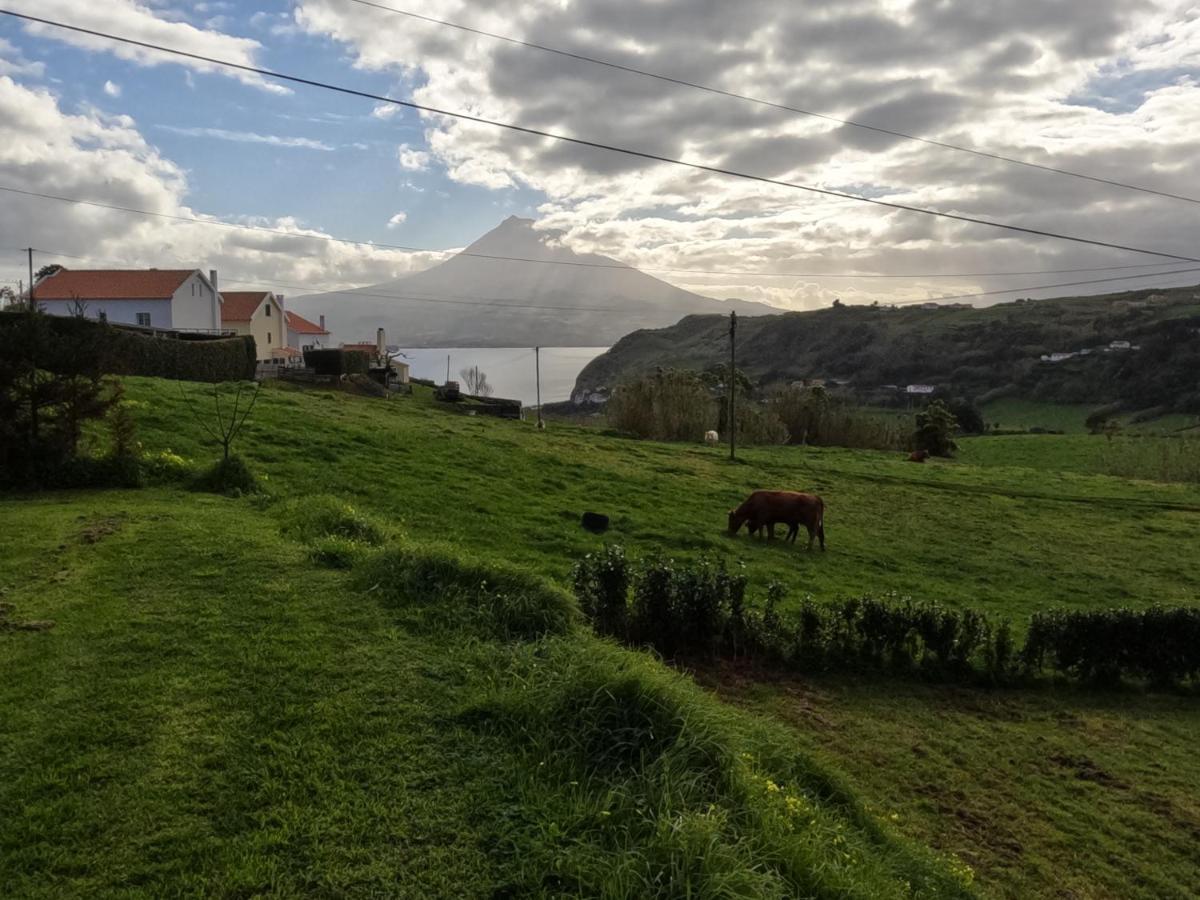 Apartamentos Praia Do Almoxarife Horta  Dış mekan fotoğraf